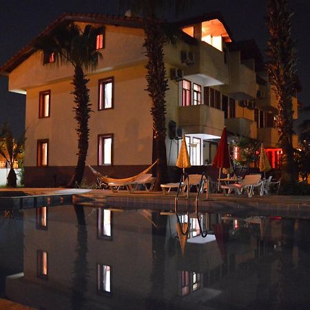Erasmus Apart Hotel ดาลยัน ภายนอก รูปภาพ