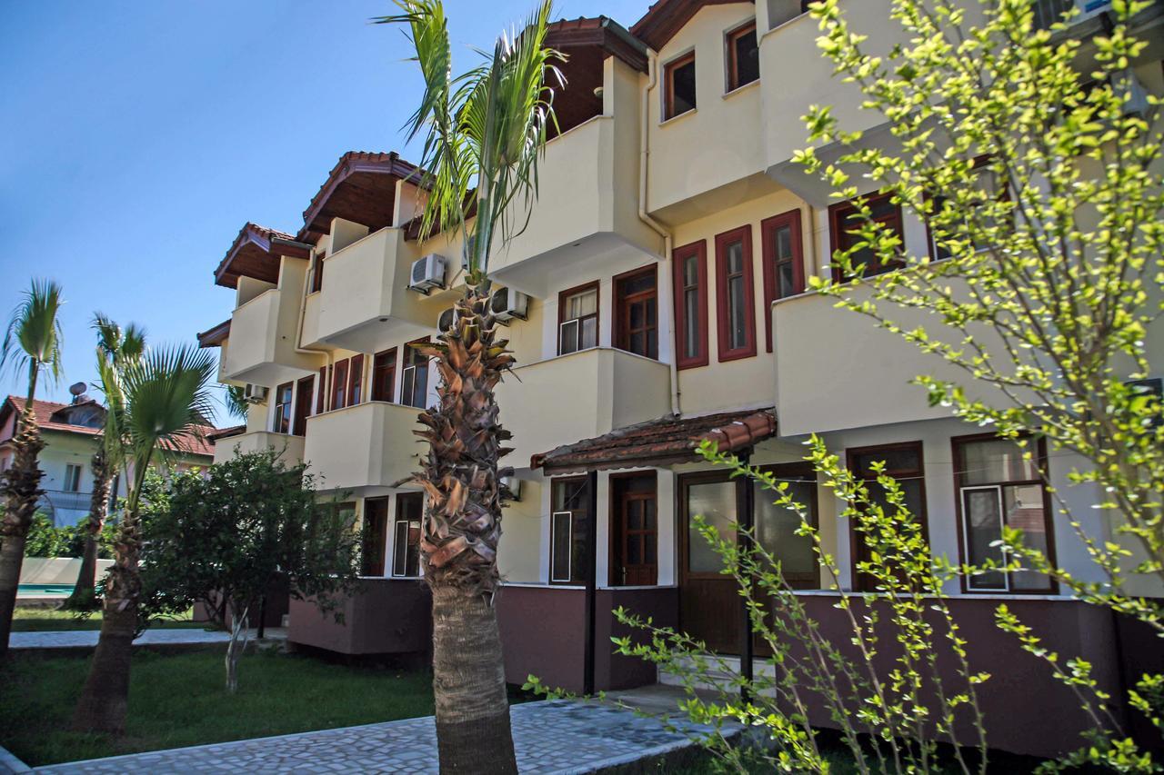 Erasmus Apart Hotel ดาลยัน ภายนอก รูปภาพ