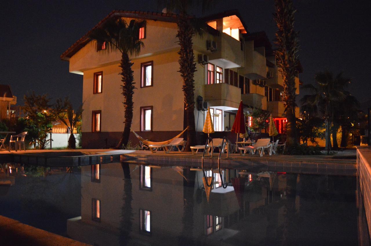 Erasmus Apart Hotel ดาลยัน ภายนอก รูปภาพ