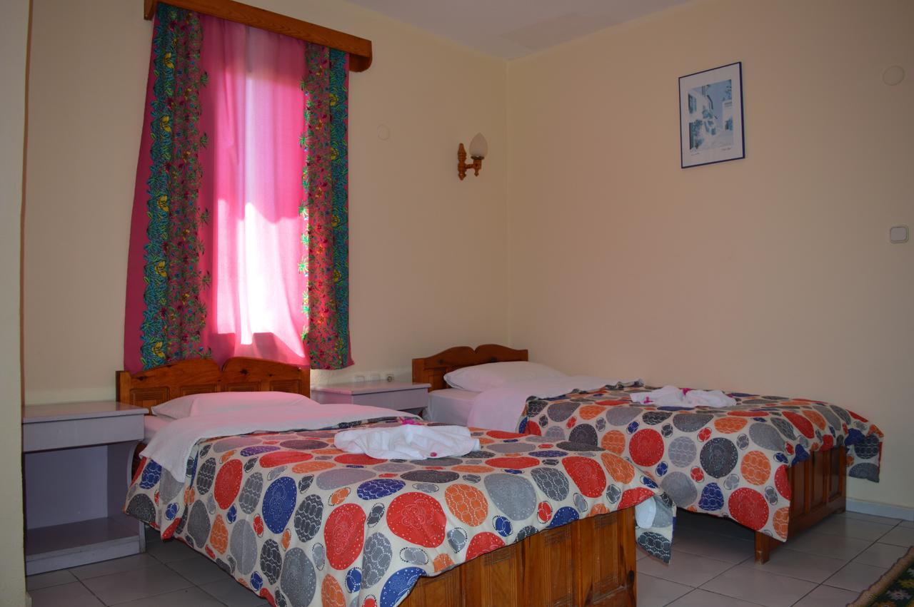 Erasmus Apart Hotel ดาลยัน ภายนอก รูปภาพ